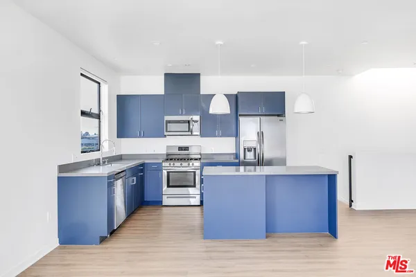 $4,057 | 747 Lillian Way, Unit 6, Los Angeles, CA 90038