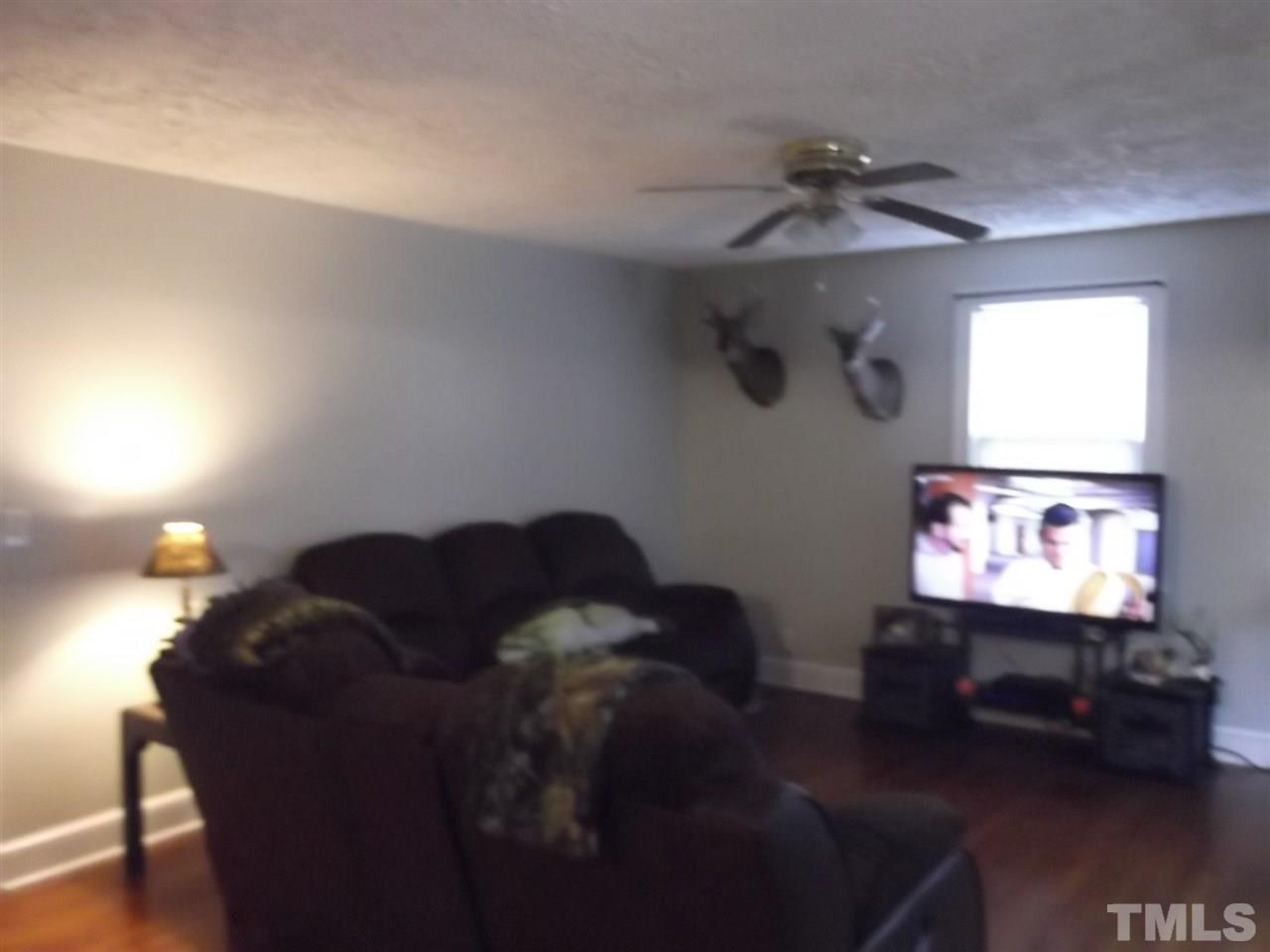176 Oxford Road Roxboro, NC 27573 - Photo 5 of 14 Gallery Image 5