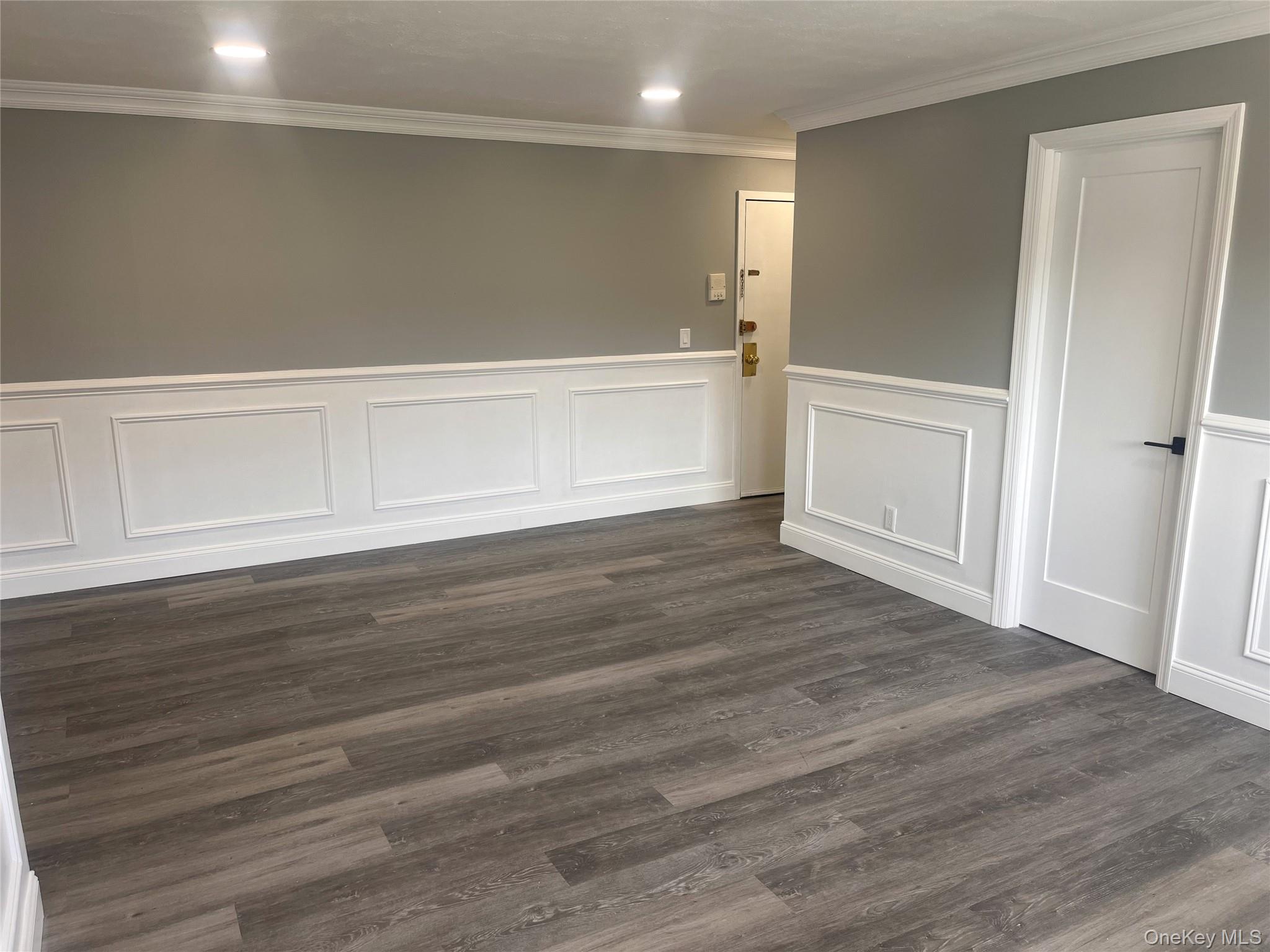 61 Adams Road, Unit 2C Central Islip, NY 11722 - Photo 3 of 18