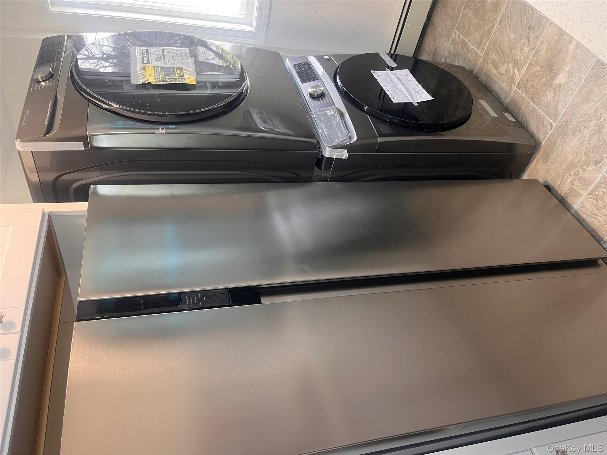 61 Adams Road, Unit 2C Central Islip, NY 11722 - Photo 7 of 18