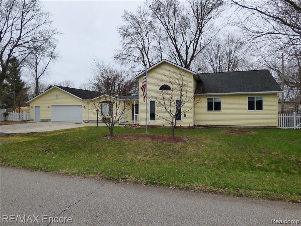 3140 Melvin Avenue Rochester Hills, MI 48307 - Photo 1 of 30