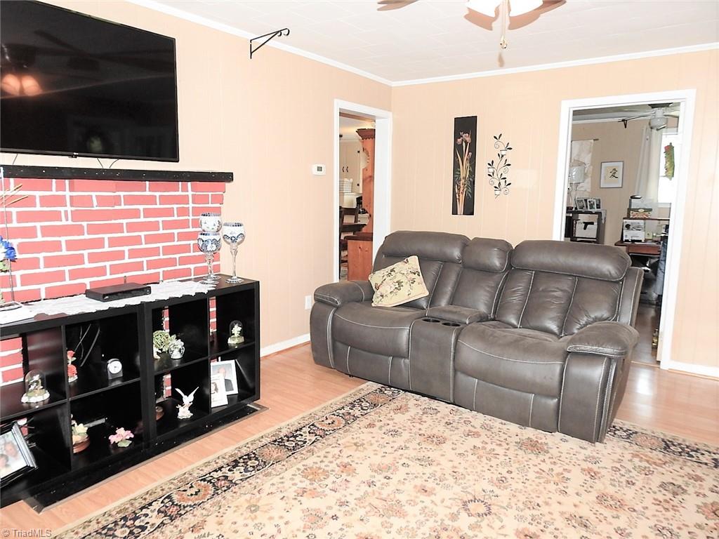 725 Benham Church Road Elkin, NC 28621 - Photo 4 of 15 Gallery Image 4