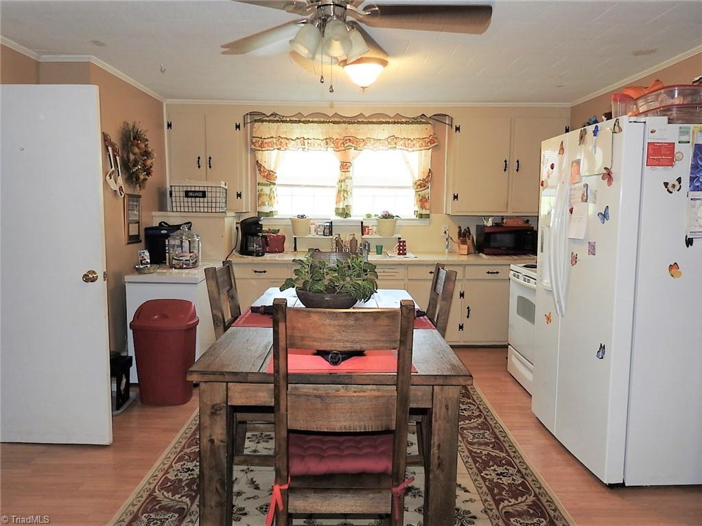 725 Benham Church Road Elkin, NC 28621 - Photo 6 of 15 Gallery Image 6