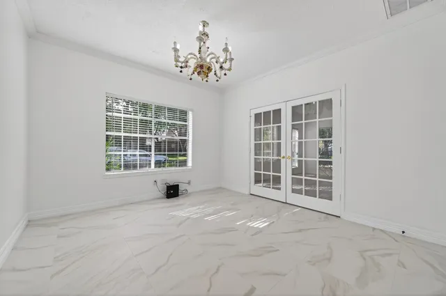 $3,000 | 2431 Parkwood Lane, Sugar Land, TX 77479