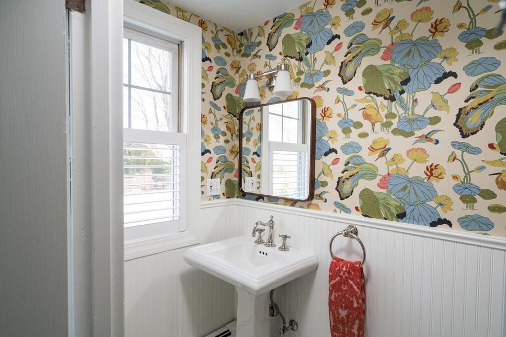202 Reedsdale Road Milton, MA 02186 - Photo 17 of 27