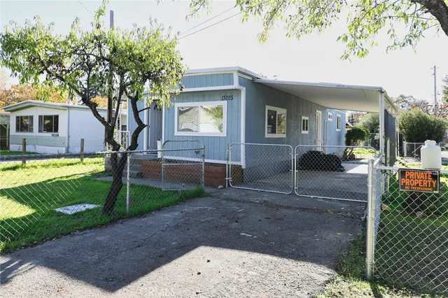 $129,950 | 13075 3rd Street, Clearlake Oaks, CA 95423