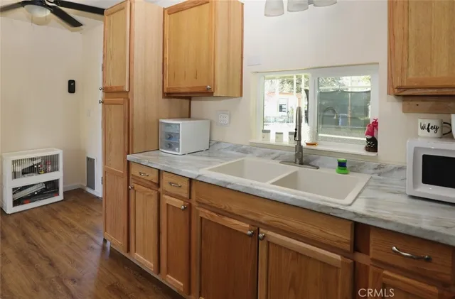 $129,950 | 13075 3rd Street, Clearlake Oaks, CA 95423