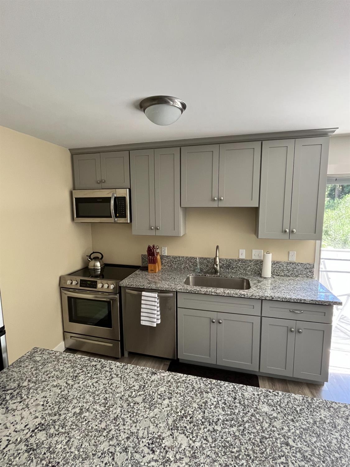 67 Brookwood Road, Unit 22 Orinda, CA 94563 - Photo 4 of 17