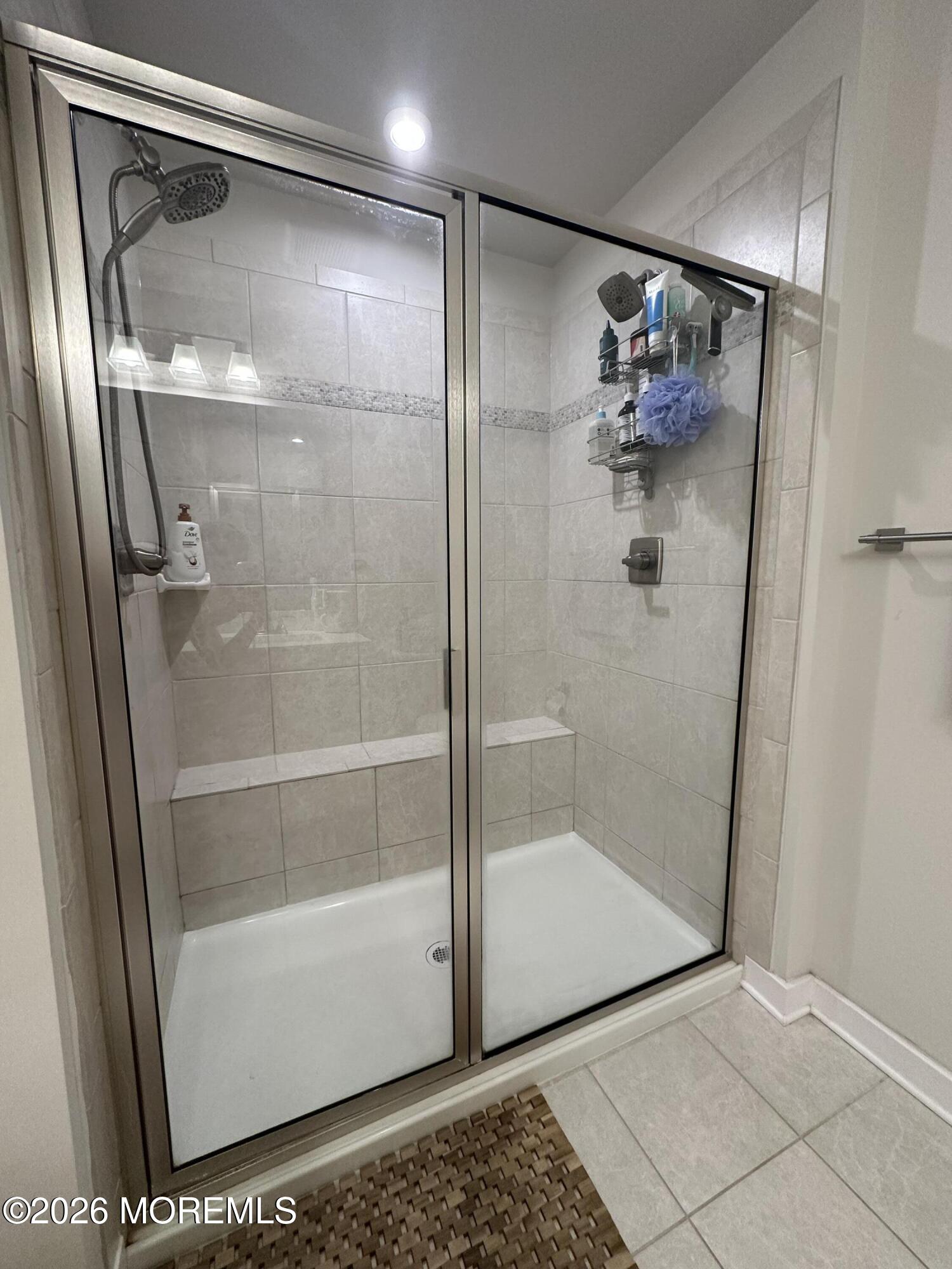 1207 English Lane, Unit 1207 Parlin, NJ 08859 - Photo 41 of 56 IMG_4109