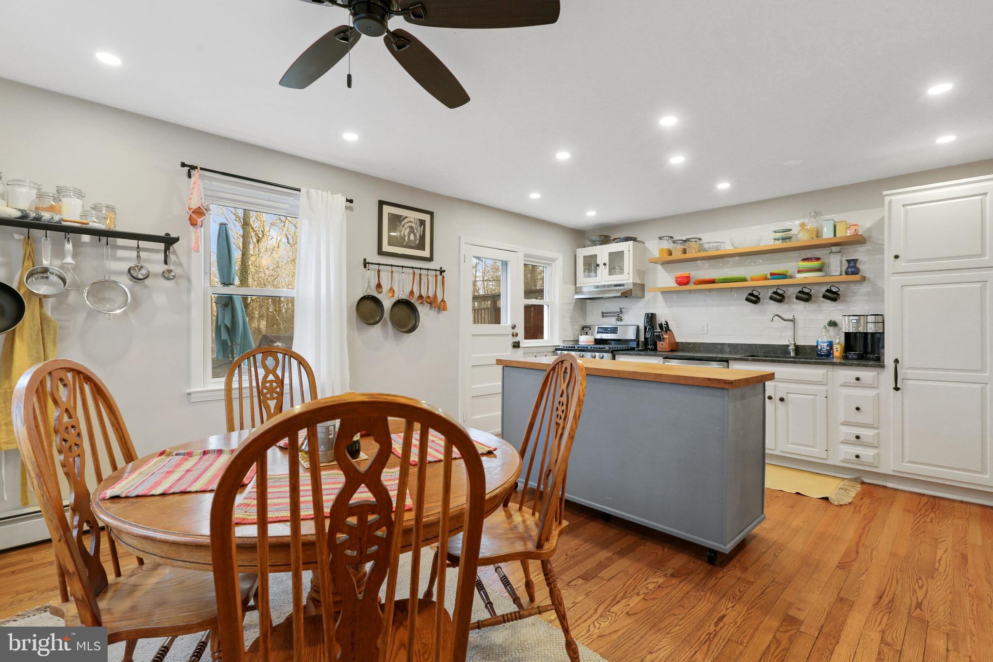 5727 Ranny Road Baltimore, MD 21209 - Photo 9 of 34