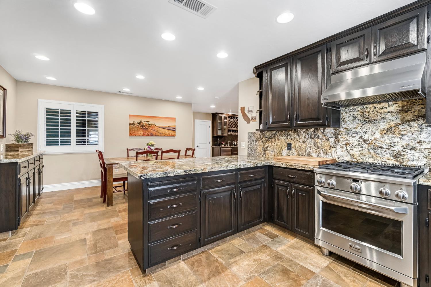 505 Ash Street Lemoore, CA 93245 - Photo 18 of 66