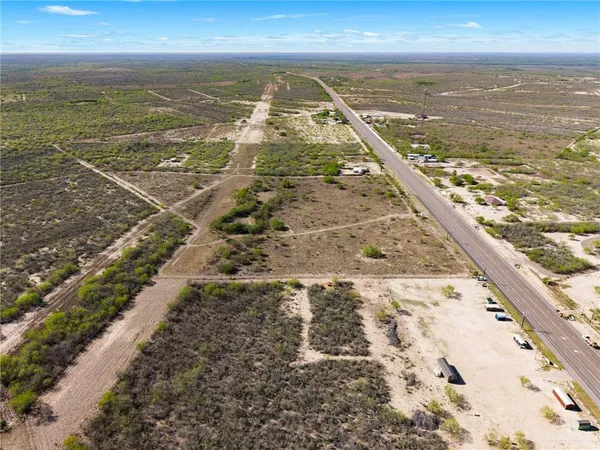 $500,000 | 3020 Highway 83, Roma, TX 78584