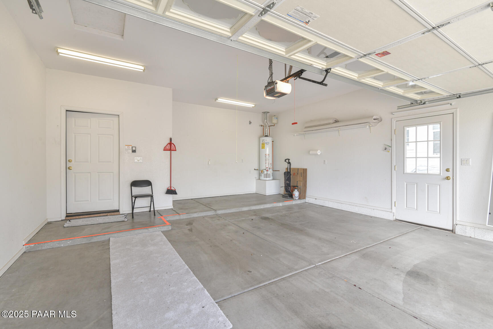 1928 Vine Road Prescott Valley, AZ 86314 - Photo 29 of 43 Garage