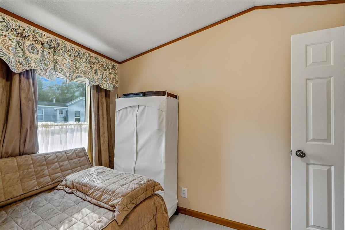 44 2nd Street Colchester, VT 05446 - Photo 26 of 34