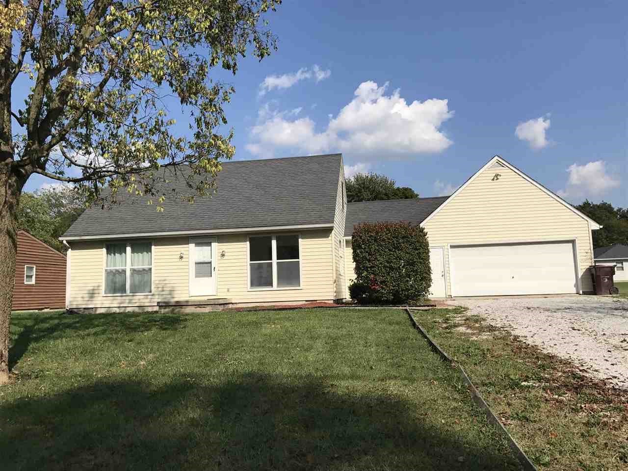 3157 South Stone Road Marion, IN 46953 - Photo 2 of 22 Gallery Image 2