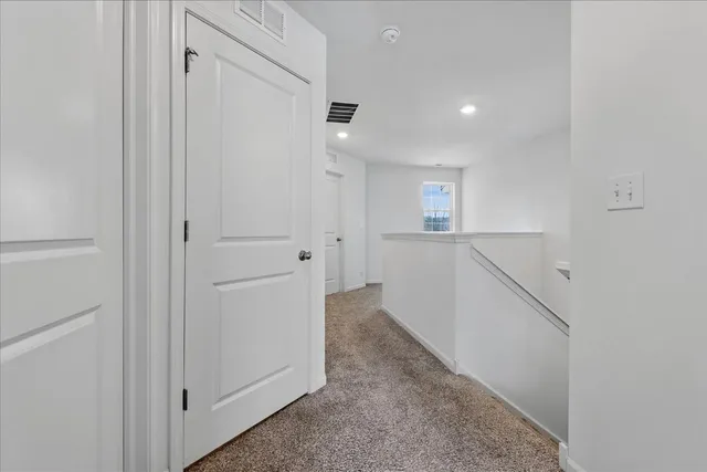 $338,000 | 1293 West Lake Drive, Cary, IL 60013