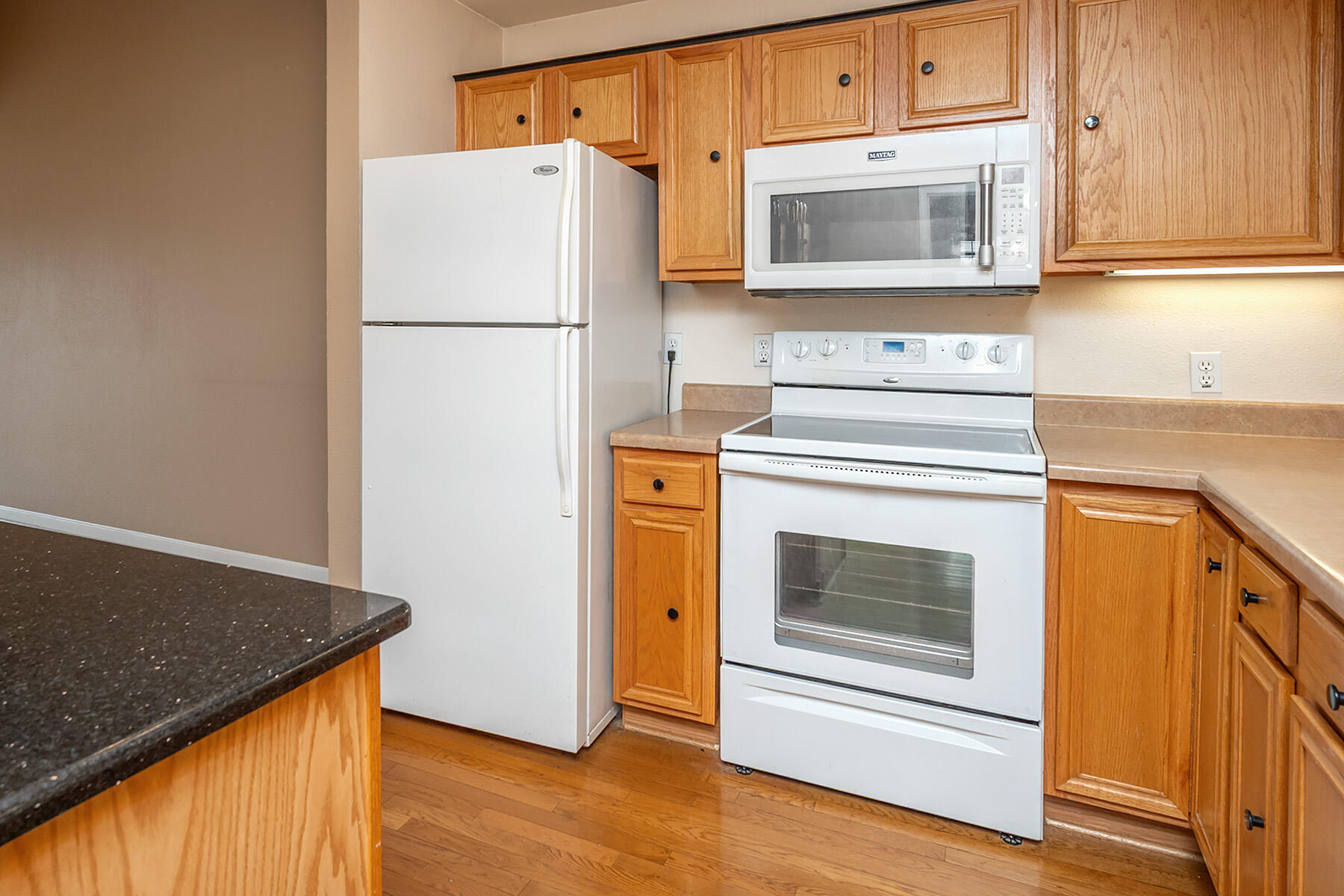 N16W26587 East Fieldhack Drive, Unit E Pewaukee, WI 53072 - Photo 15 of 47 FieldHack_014