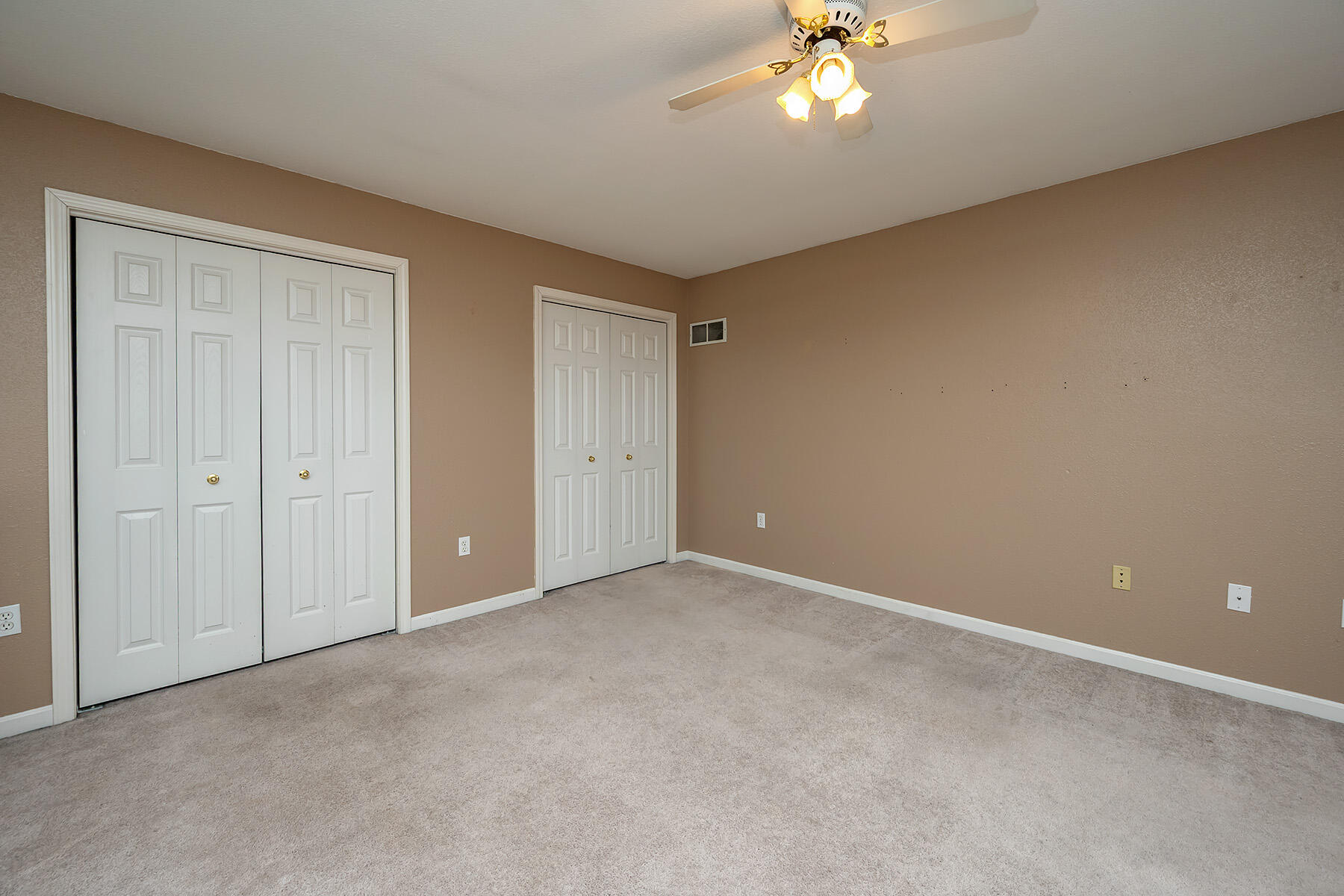 N16W26587 East Fieldhack Drive, Unit E Pewaukee, WI 53072 - Photo 31 of 47 FieldHack_030