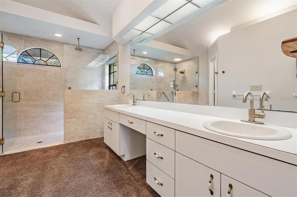 3911 Lithia Ridge Boulevard Valrico, FL 33596 - Photo 27 of 44