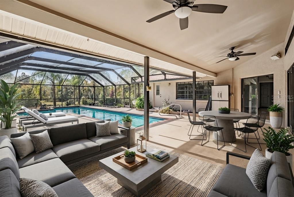 3911 Lithia Ridge Boulevard Valrico, FL 33596 - Photo 3 of 44