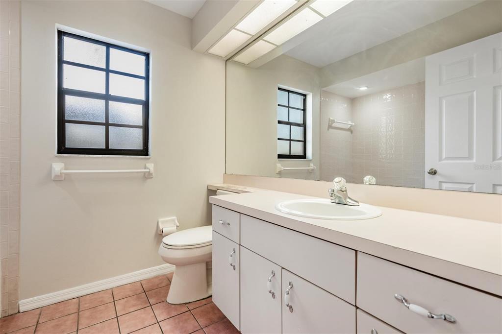 3911 Lithia Ridge Boulevard Valrico, FL 33596 - Photo 33 of 44