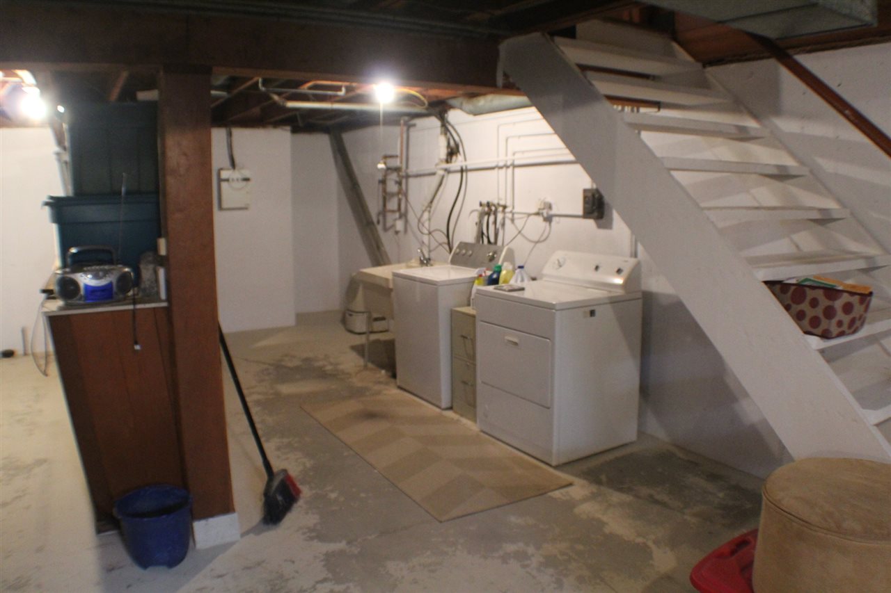 3421 North View Road Rockford, IL 61107 - Photo 20 of 24 a view of a storage & utility room