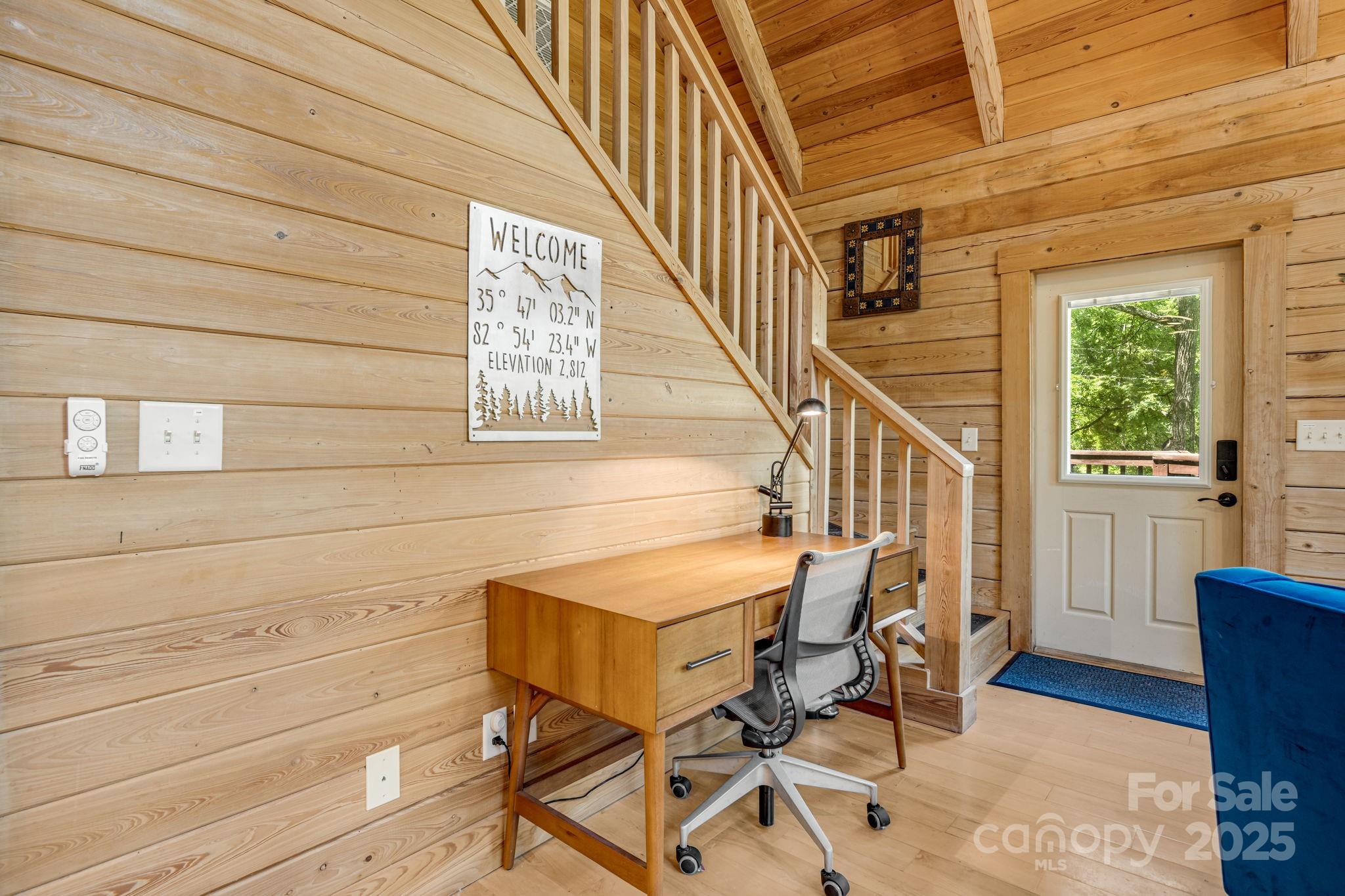 6018 Meadow Fork Road Hot Springs, NC 28743 - Photo 5 of 31 a view of a entryway with furniture