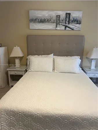 $1,800 | 2940 North Course Drive, Unit 305, Pompano Beach, FL 33069