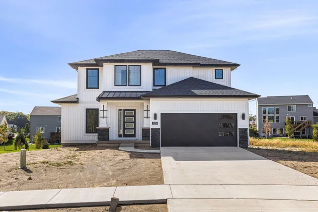 $569,000 | 3324 Hollace Court, Jenison, MI 49428