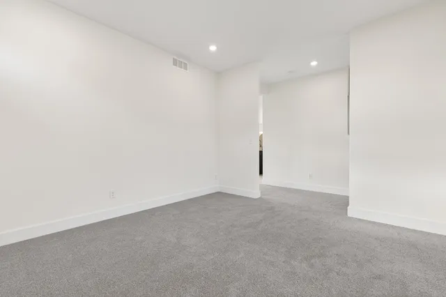 $569,000 | 3324 Hollace Court, Jenison, MI 49428