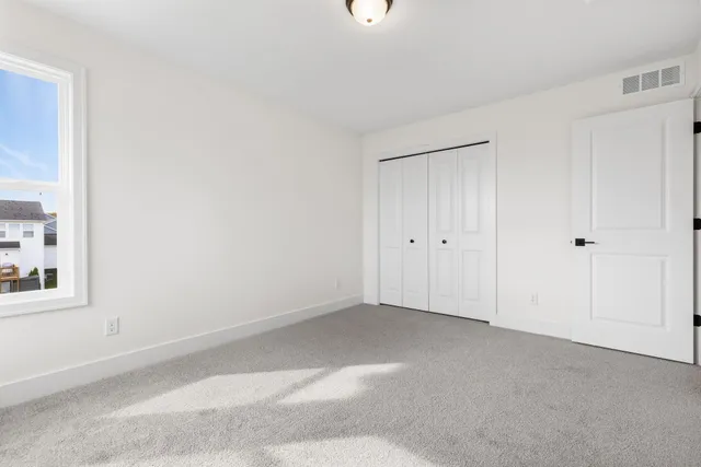 $569,000 | 3324 Hollace Court, Jenison, MI 49428