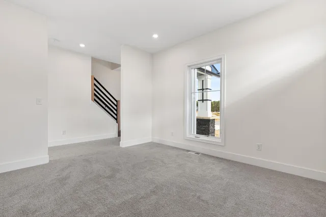 $569,000 | 3324 Hollace Court, Jenison, MI 49428