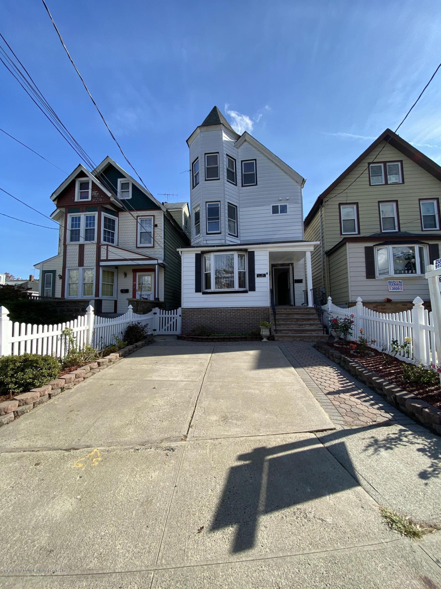 26 Fingerboard Road Staten Island, NY 10305 - Photo 1 of 12 IMG-7727