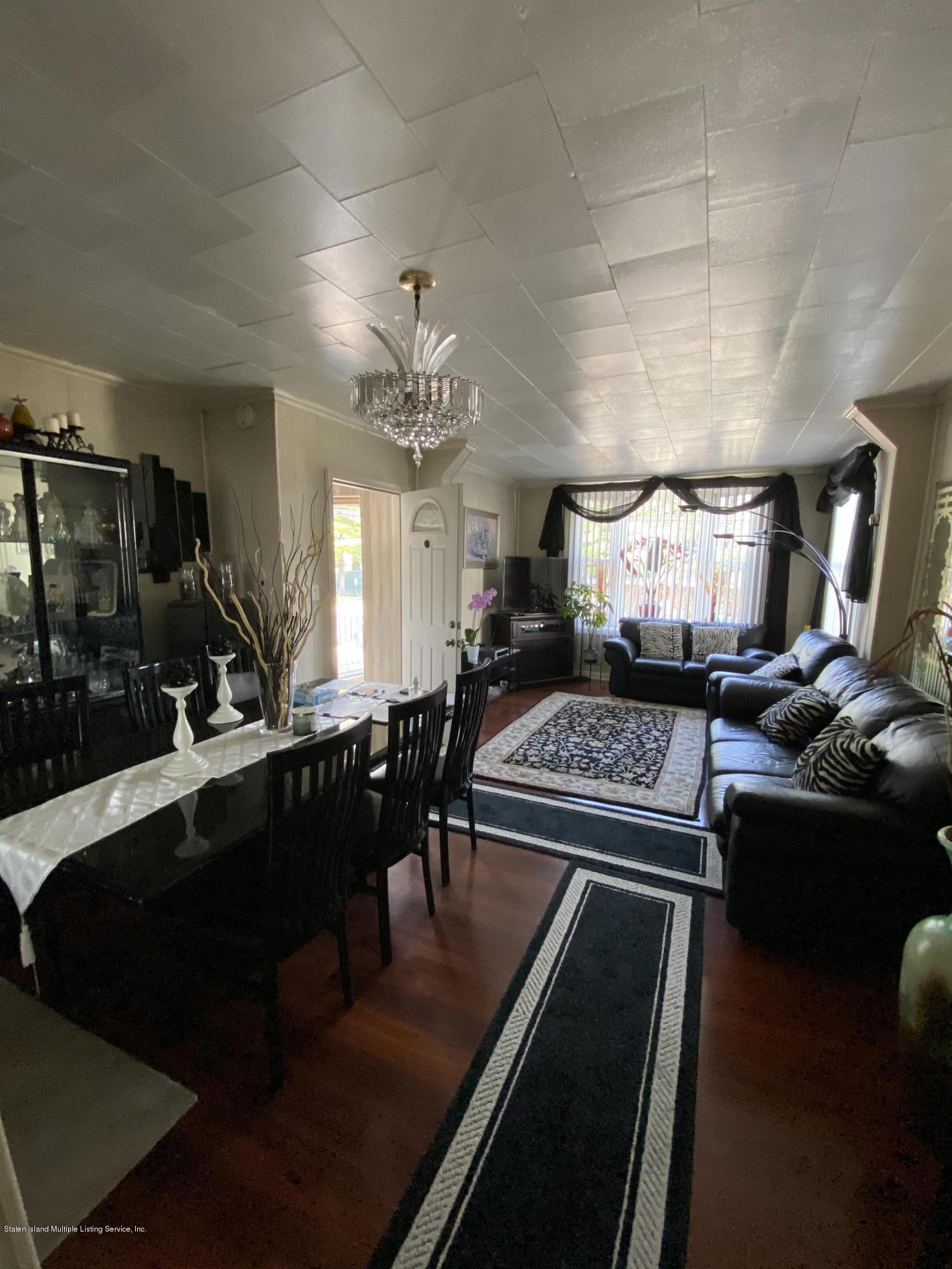 26 Fingerboard Road Staten Island, NY 10305 - Photo 4 of 12 IMG-7721