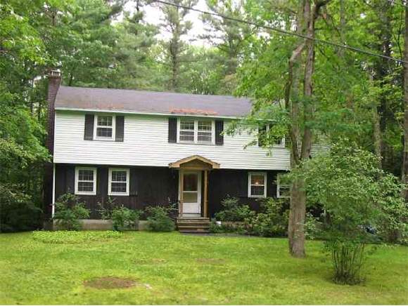 8 Cutts Road Durham, NH 03824 - Photo 1 of 5