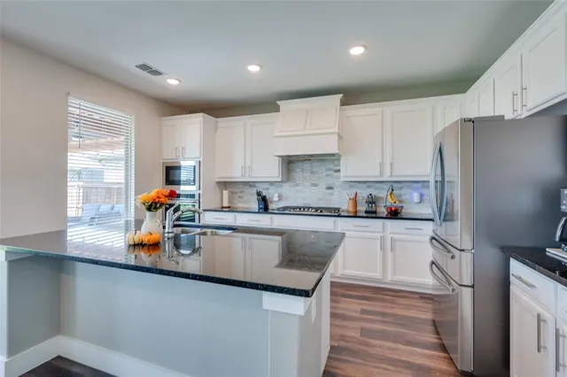 $439,000 | 5301 Basham Lane, Denton, TX 76207