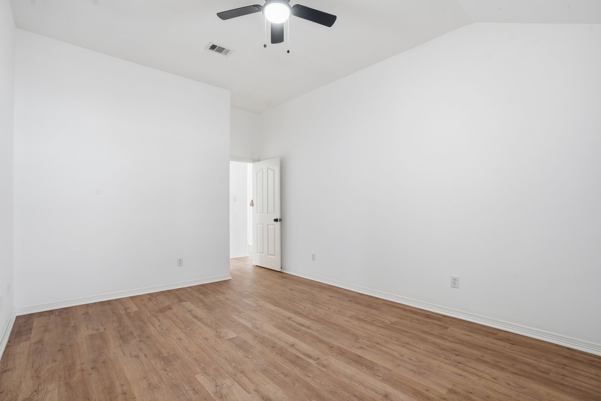 24022 Lestergate Drive Spring, TX 77373 - Photo 12 of 23