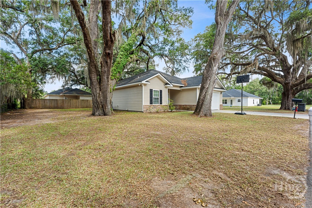 37 Douglas Road Allenhurst, GA 31301 - Photo 1 of 36