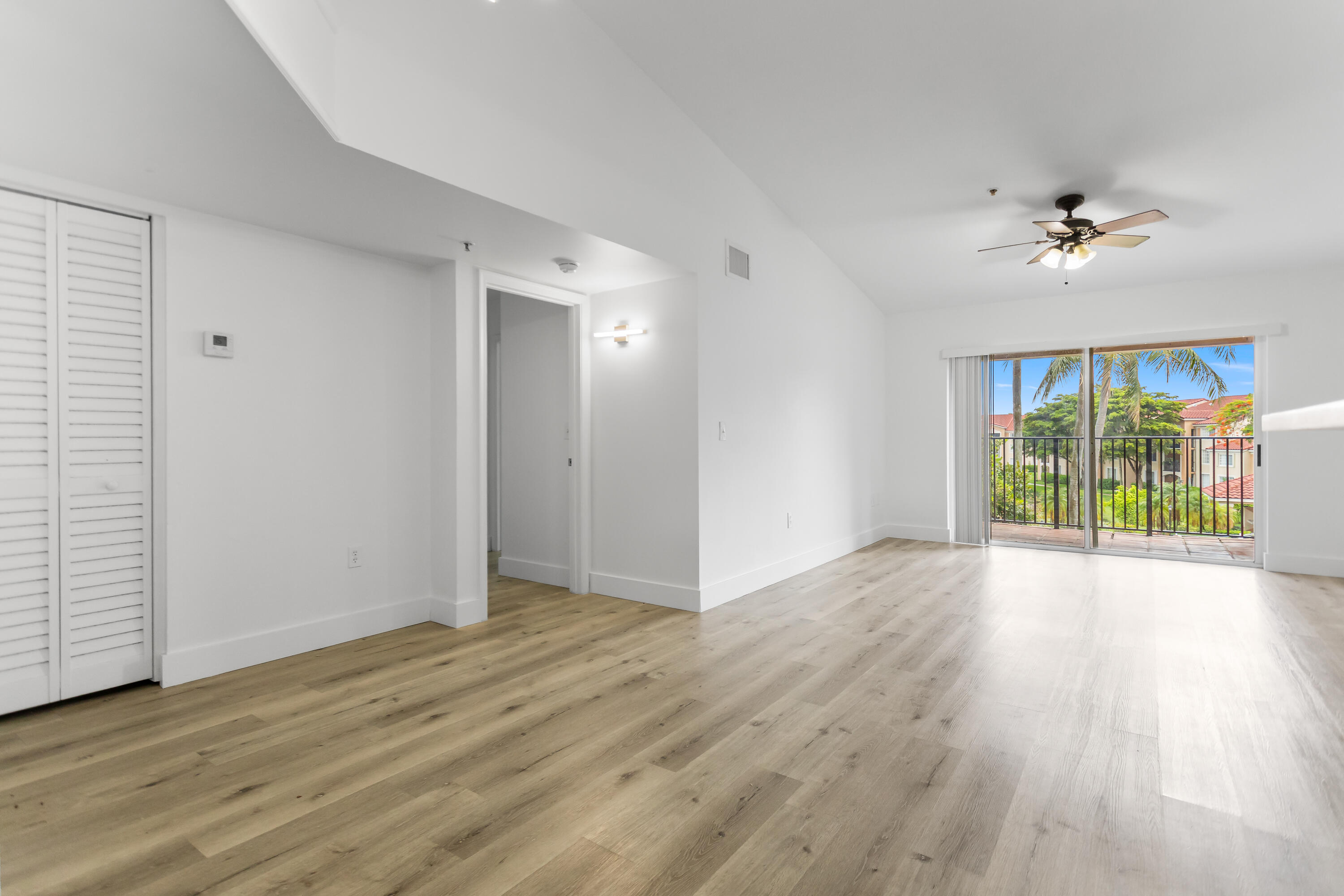 2113 Renaissance Boulevard, Unit 306 Miramar, FL 33025 - Photo 4 of 59 585A8918