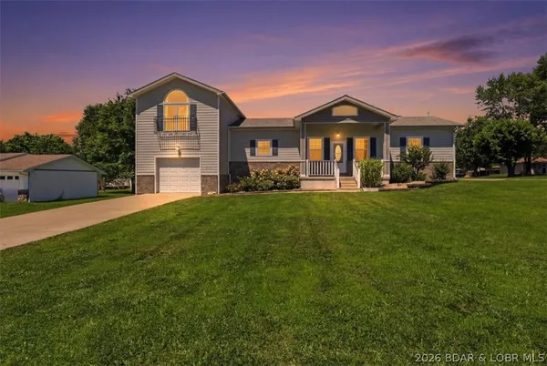 $299,900 | 803 Miller Street, Eldon, MO 65026
