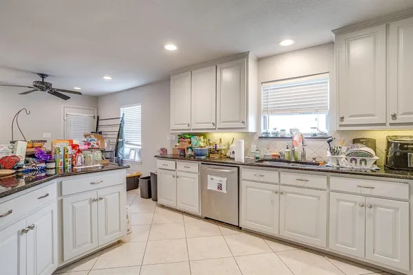 $3,000 | 3704 Jeanette Drive, Fort Worth, TX 76109