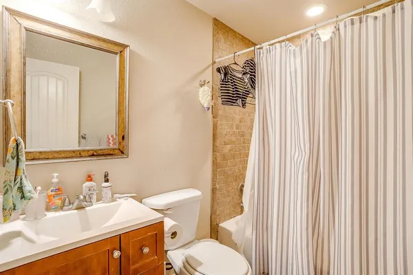 $3,000 | 3704 Jeanette Drive, Fort Worth, TX 76109