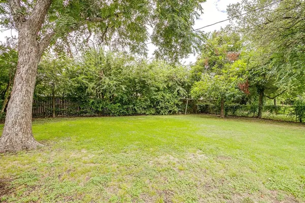 $3,000 | 3704 Jeanette Drive, Fort Worth, TX 76109
