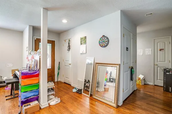 $3,000 | 3704 Jeanette Drive, Fort Worth, TX 76109