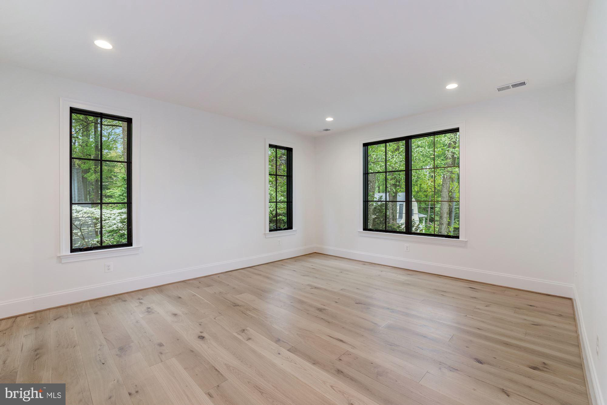 2007 Rockingham Street McLean, VA 22101 - Photo 38 of 54 Secondary Bed