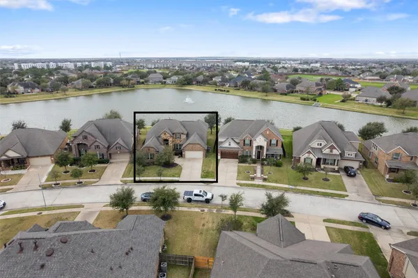 $560,000 | 19314 Stanton Lake Drive, Cypress, TX 77433