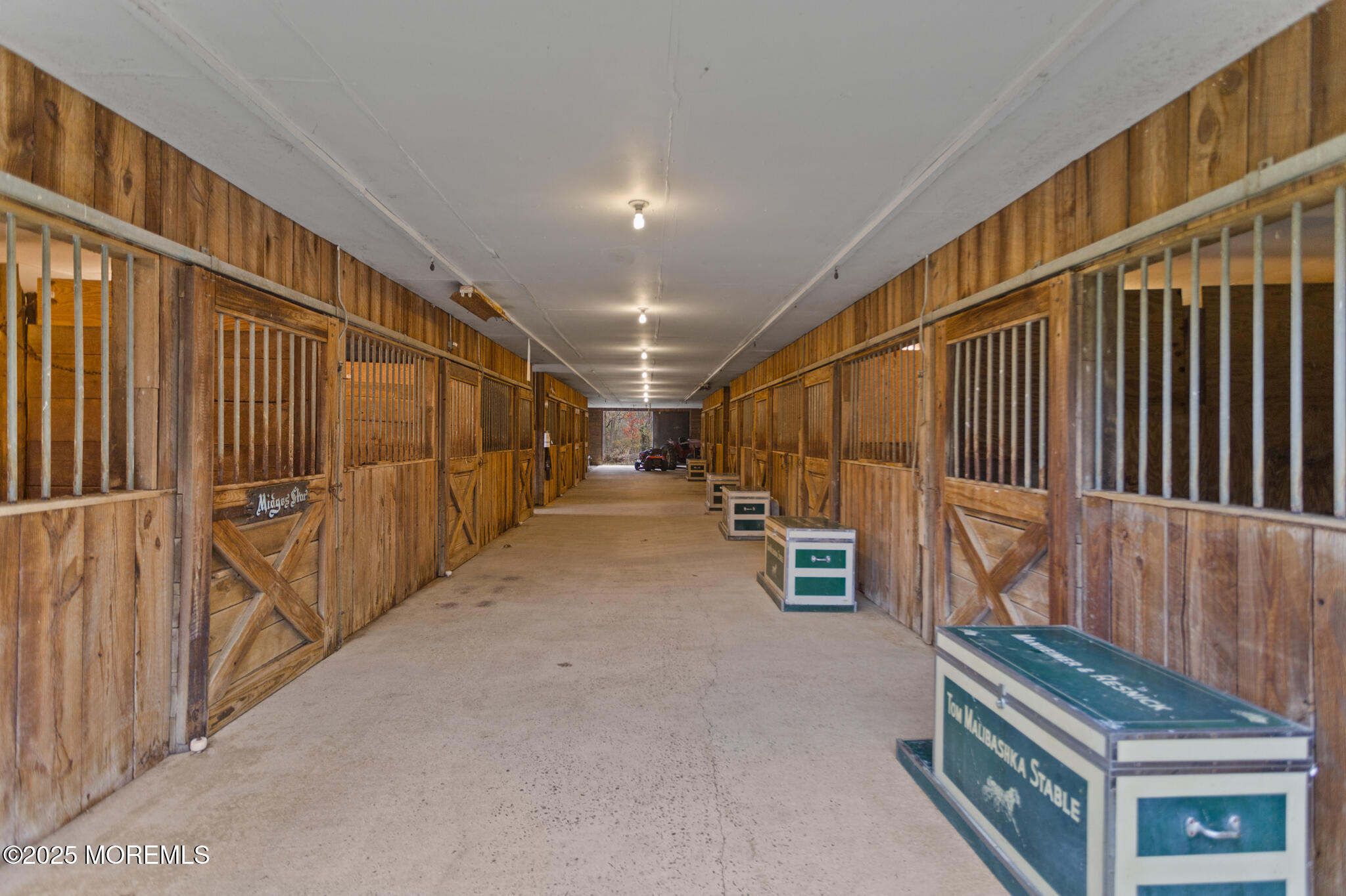 193 Burlington Path Road Cream Ridge, NJ 08514 - Photo 39 of 51 a view of entryway