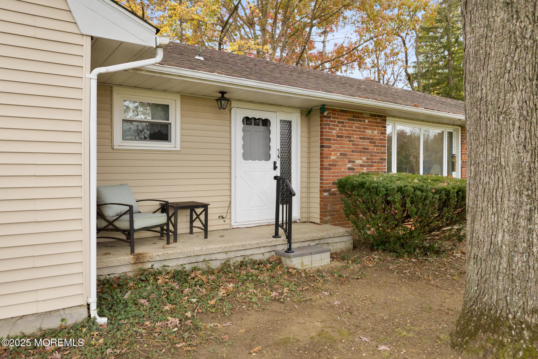 193 Burlington Path Road Cream Ridge, NJ 08514 - Photo 8 of 51 a view of a house with backyard and sitting area