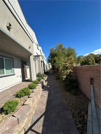 $2,550 | 3628 Pinot Court, Las Vegas, NV 89129
