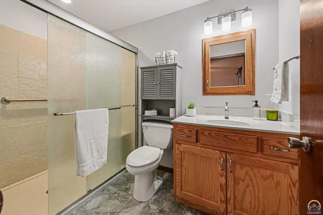 $315,000 | 2532 Southeast Alexander Drive, Topeka, KS 66605